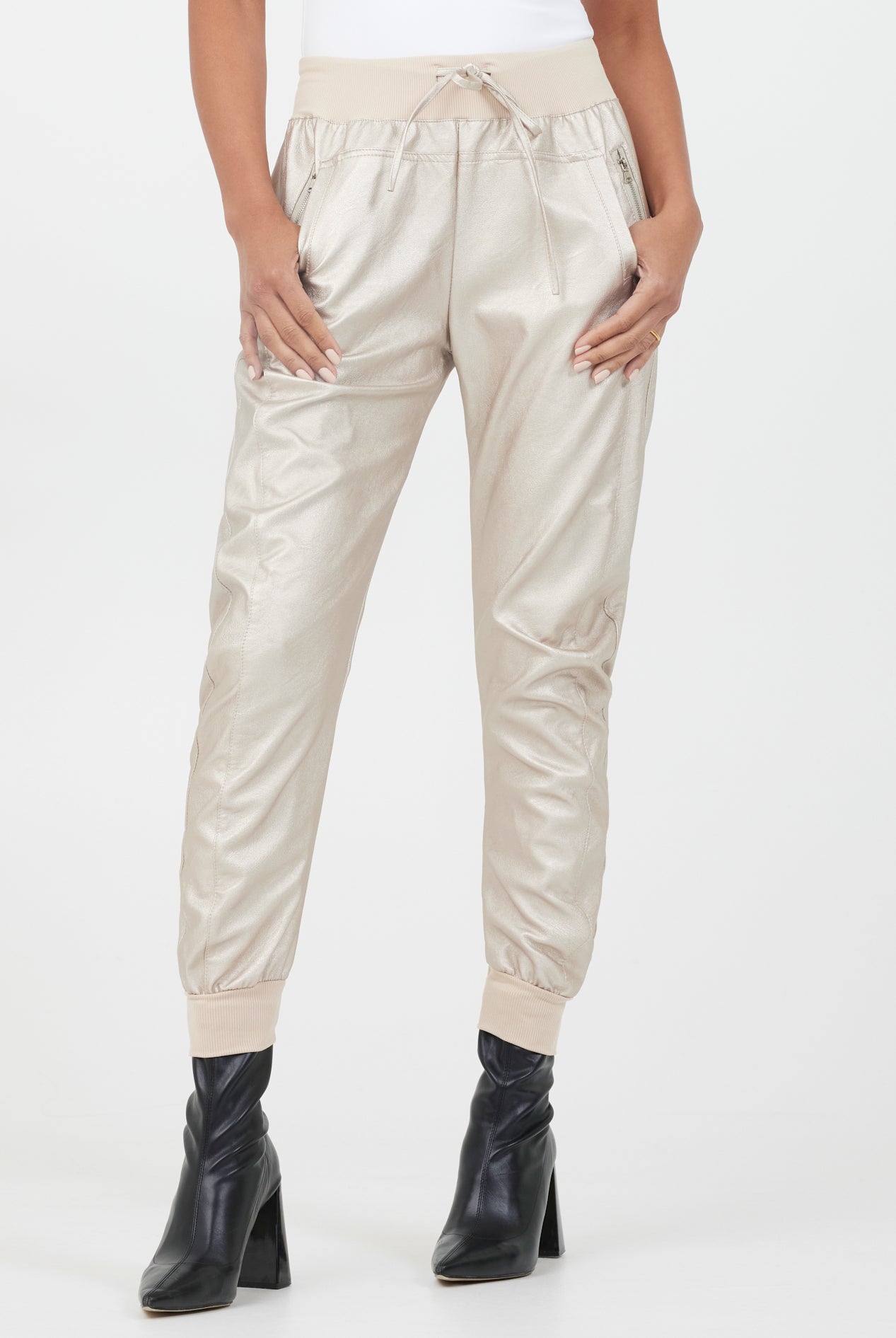 15V 8 Faux Leather Ultimate Joggers - Suzy D London