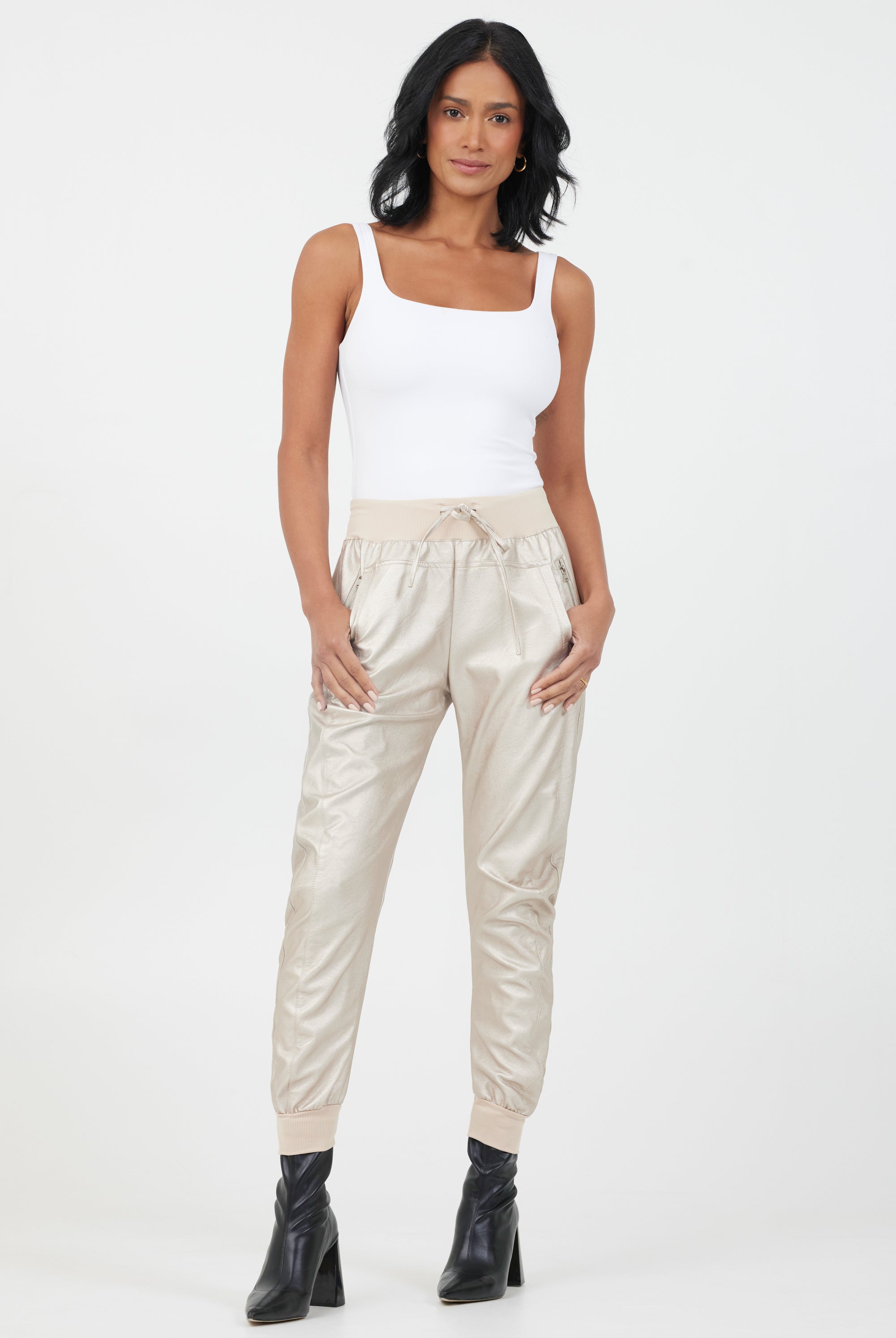 15V 8 Faux Leather Ultimate Joggers - Suzy D London