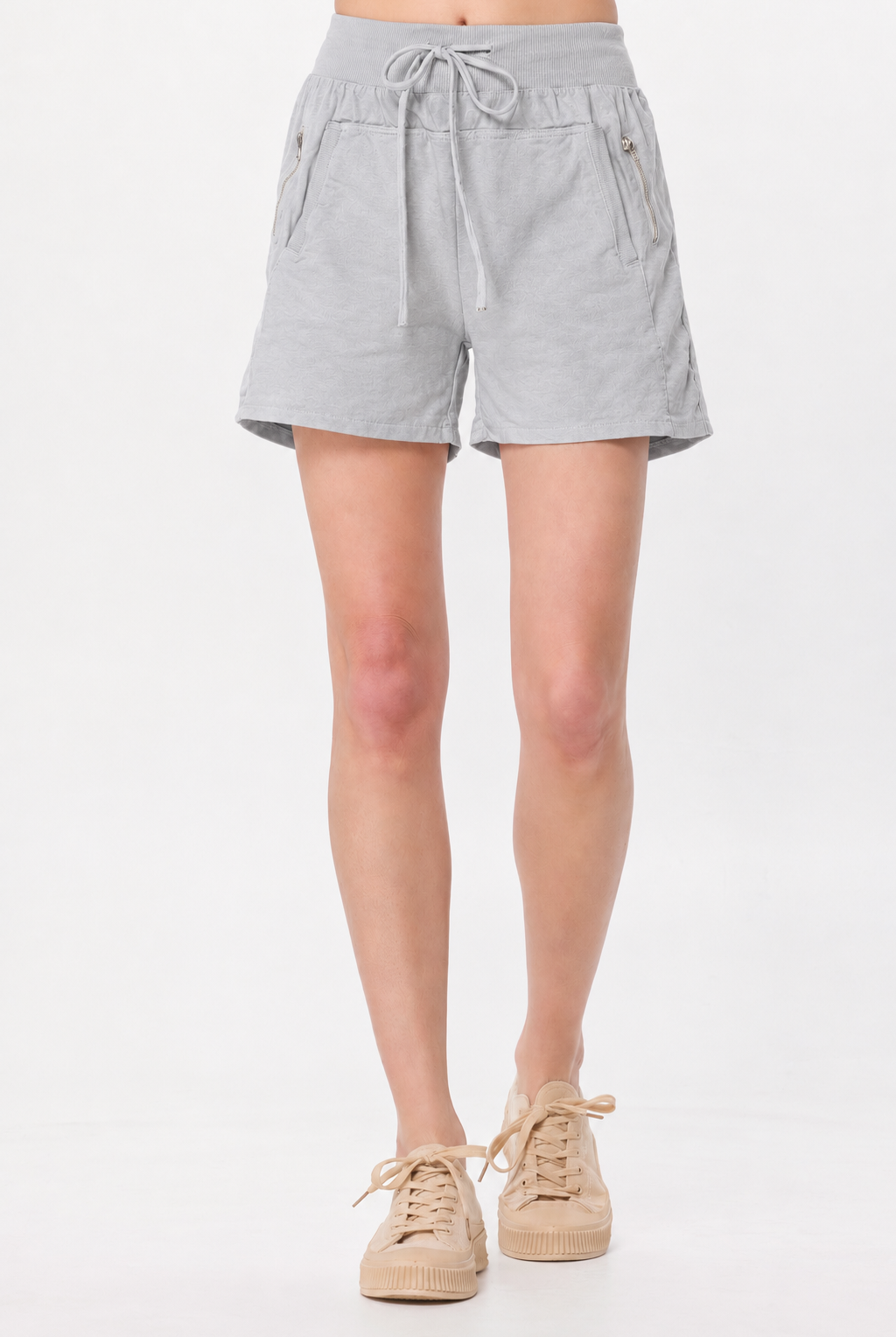 153 Ultimate Shorts - Suzy D London