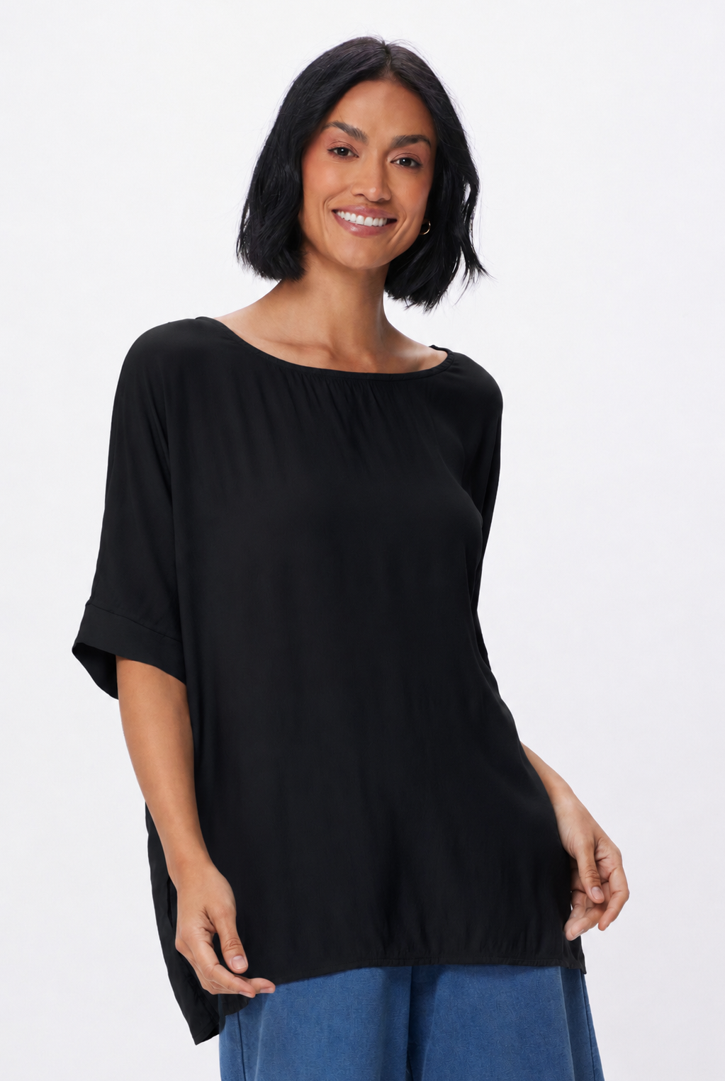Kylin Crepe Oversize Top With Side Splits - Suzy D London
