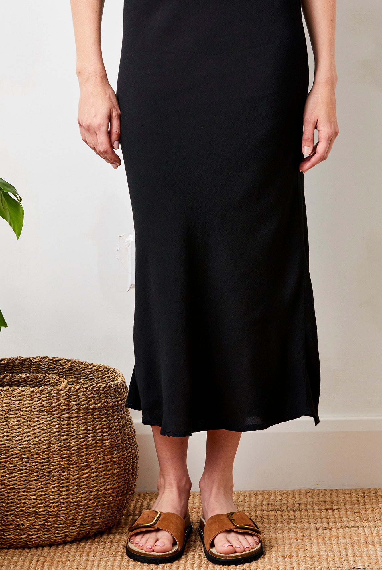 Gene Bias Cut Crepe Skirt - Suzy D London