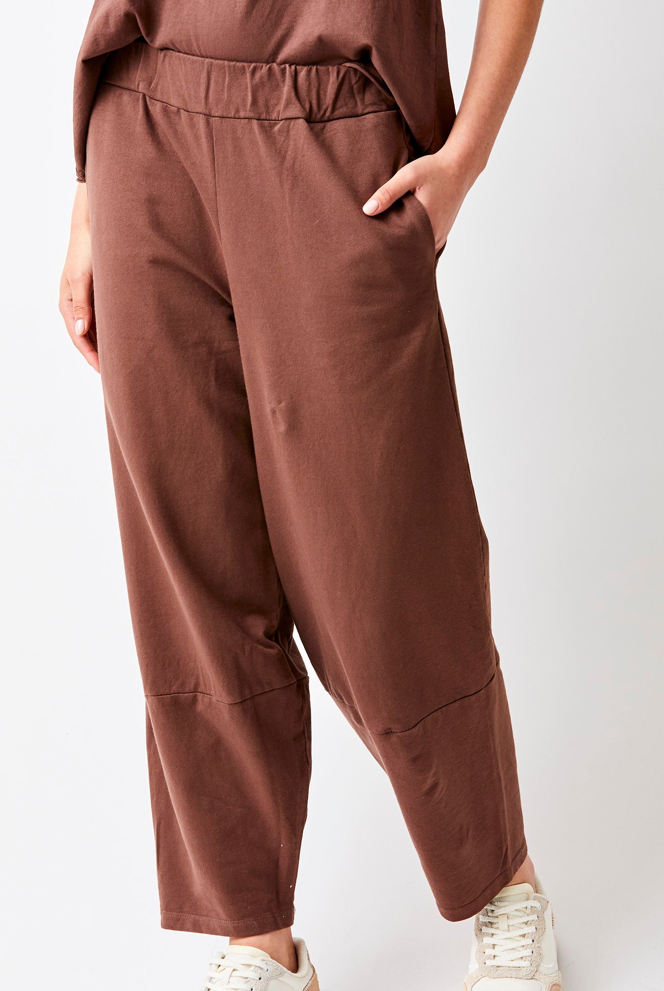 Jega Carrot Shape Joggers - Suzy D London