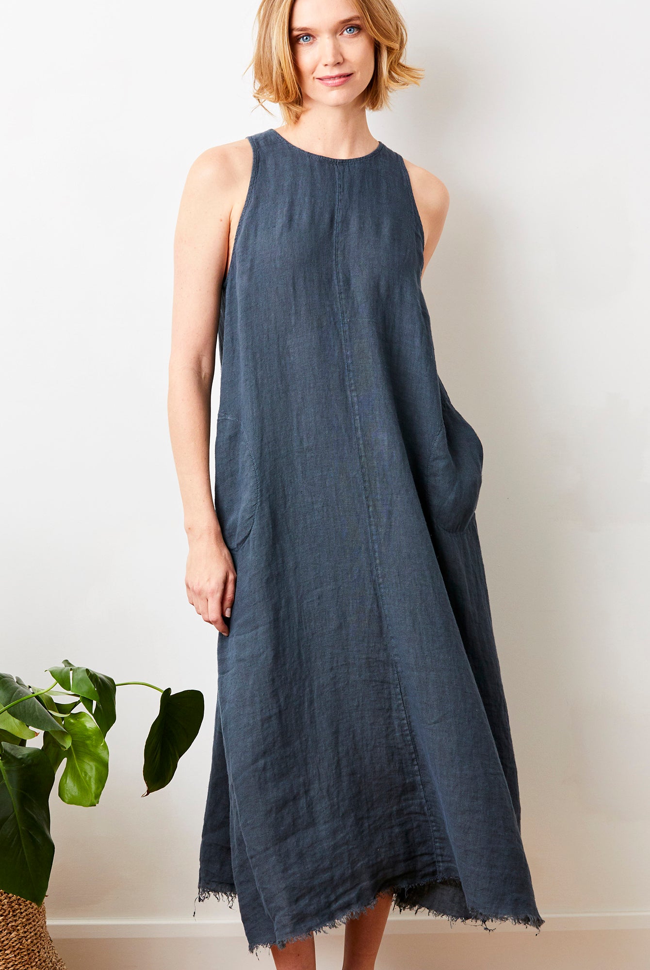 Seren Sleeveless Maxi Dress - Suzy D London