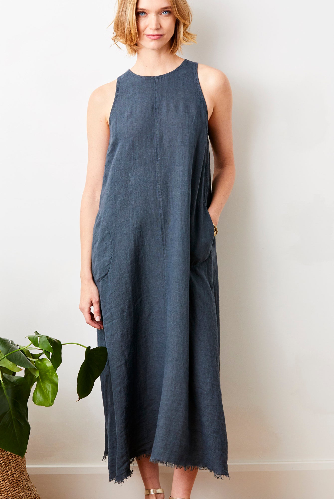 Seren Sleeveless Maxi Dress - Suzy D London