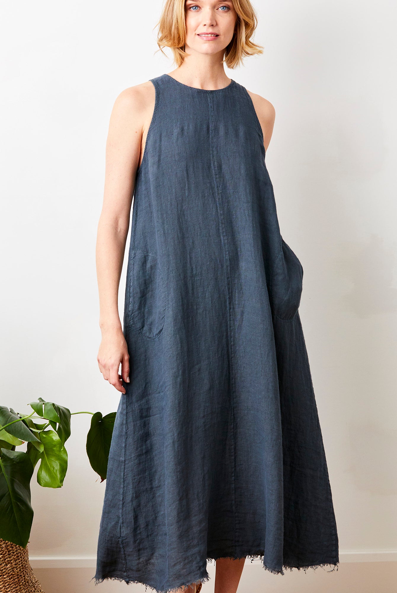 Seren Sleeveless Maxi Dress - Suzy D London