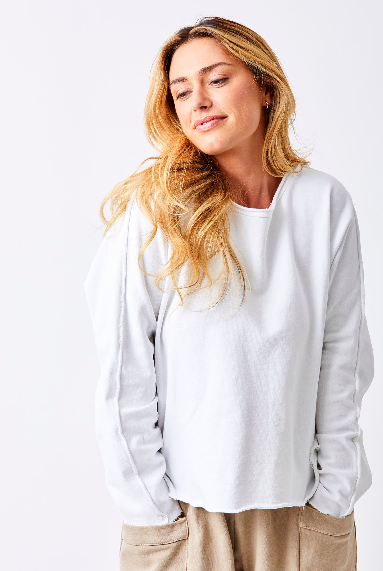 Wan Rolled Neck Sweatshirt With Raw Edge - Suzy D London