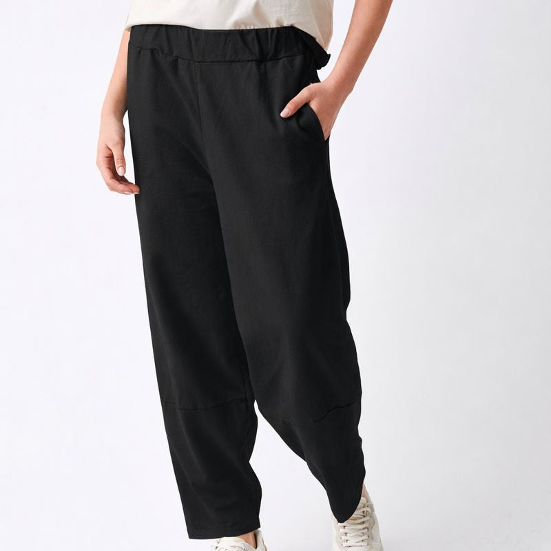Jega Carrot Shape Joggers - Suzy D London