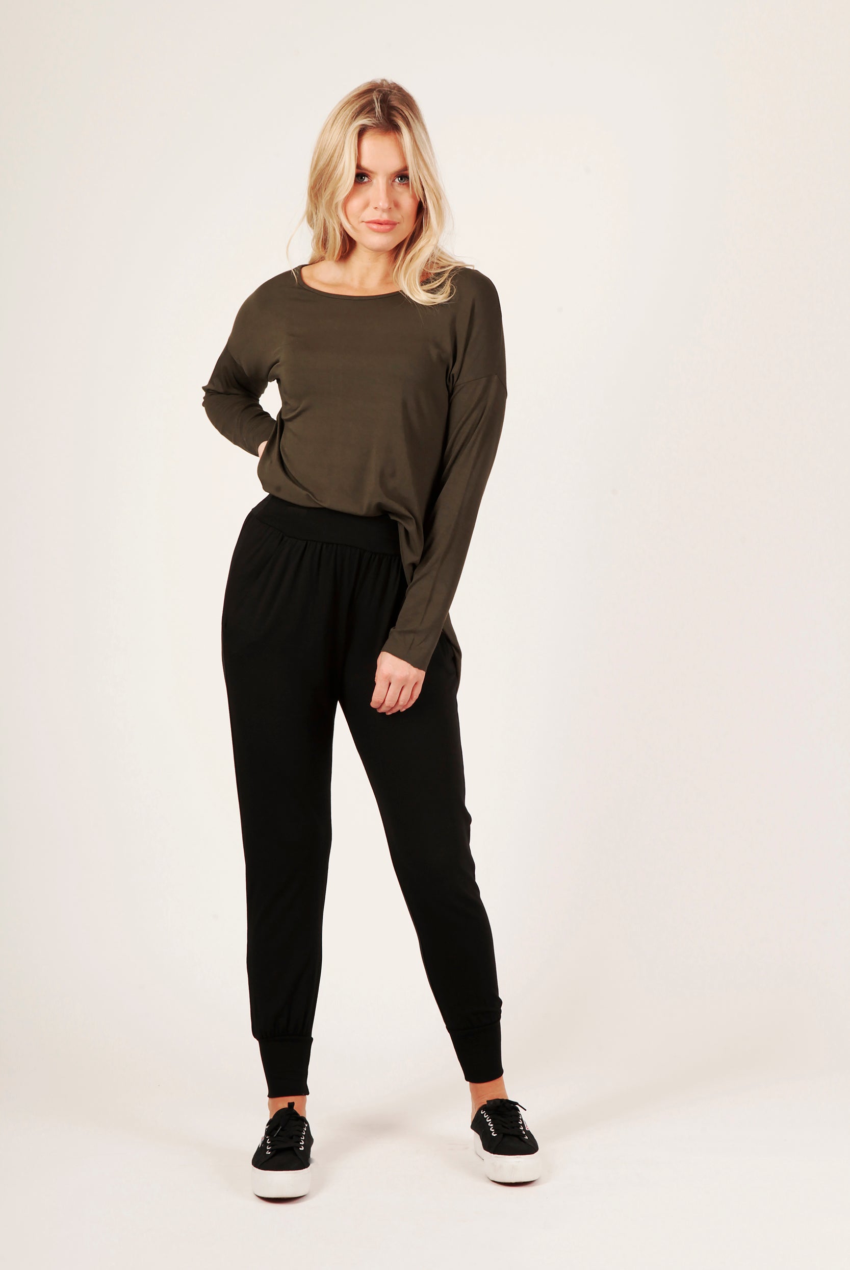Suzy D Darcee Jersey Pants with Pockets