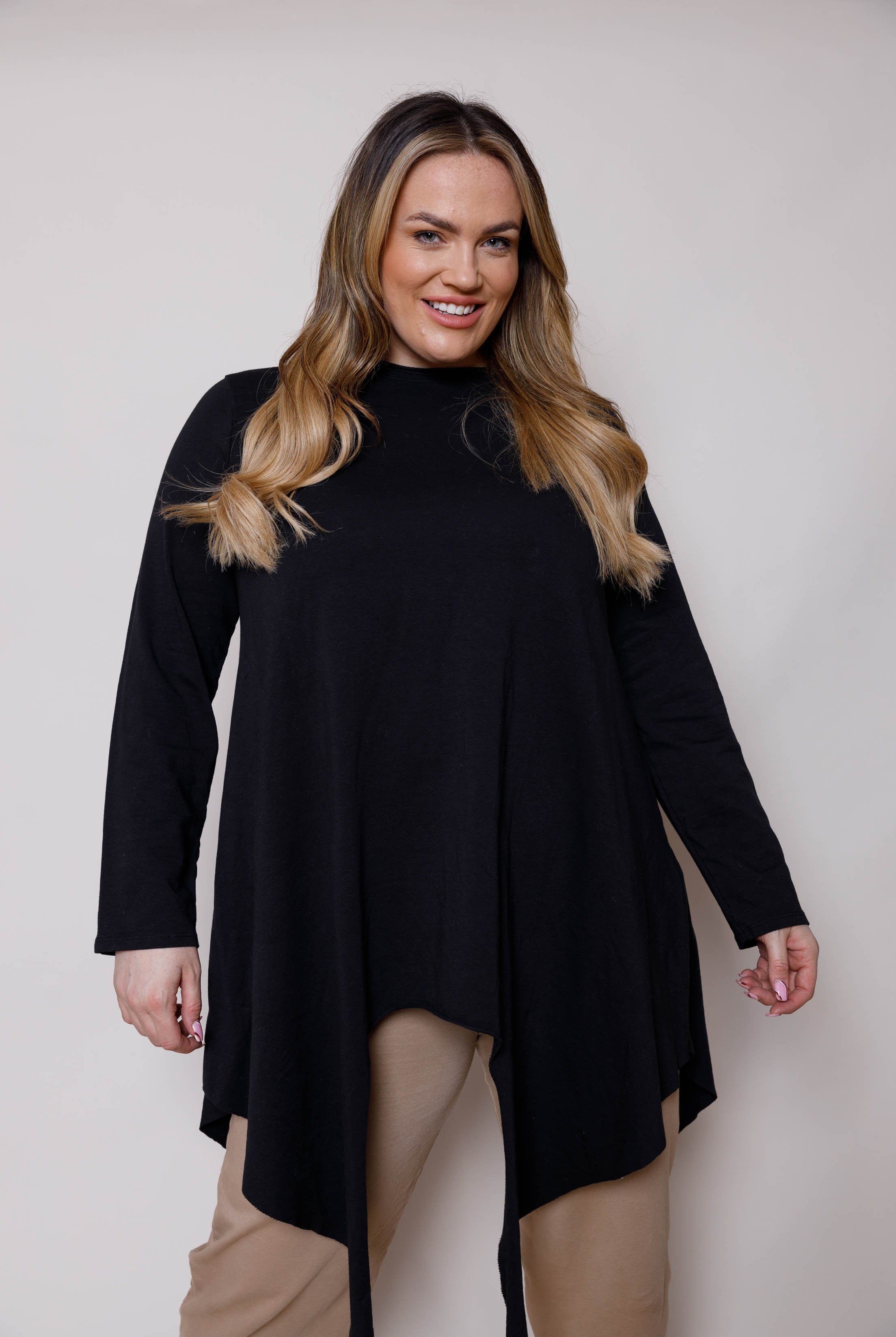 Suzy D June Oversize Hi Lo long top