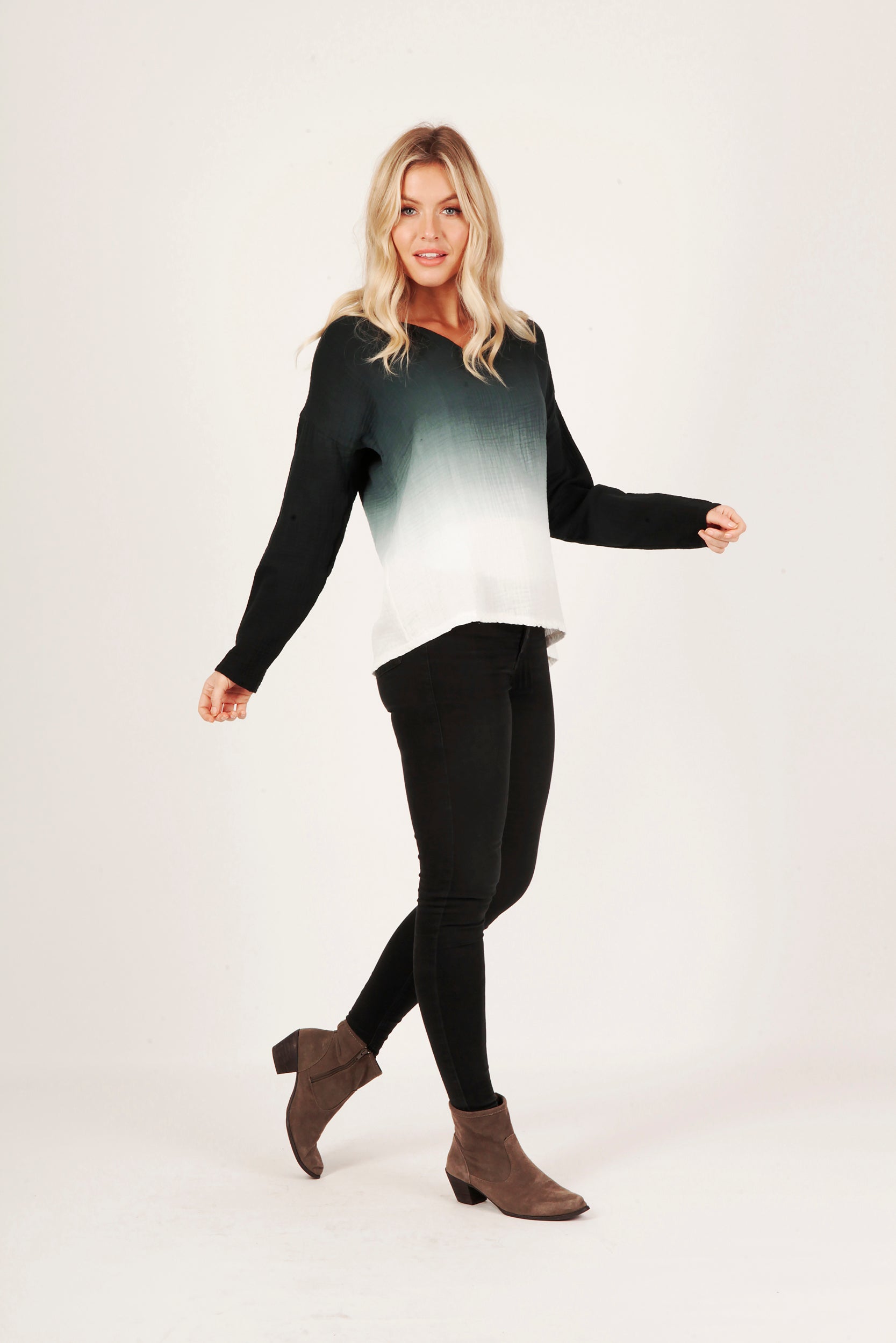 Vira V Neck Textured Top - Suzy D London