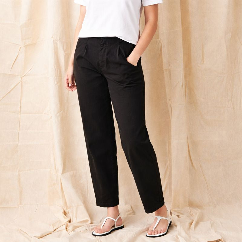 May Stretch Gaberdine Barrel Pants - Suzy D London