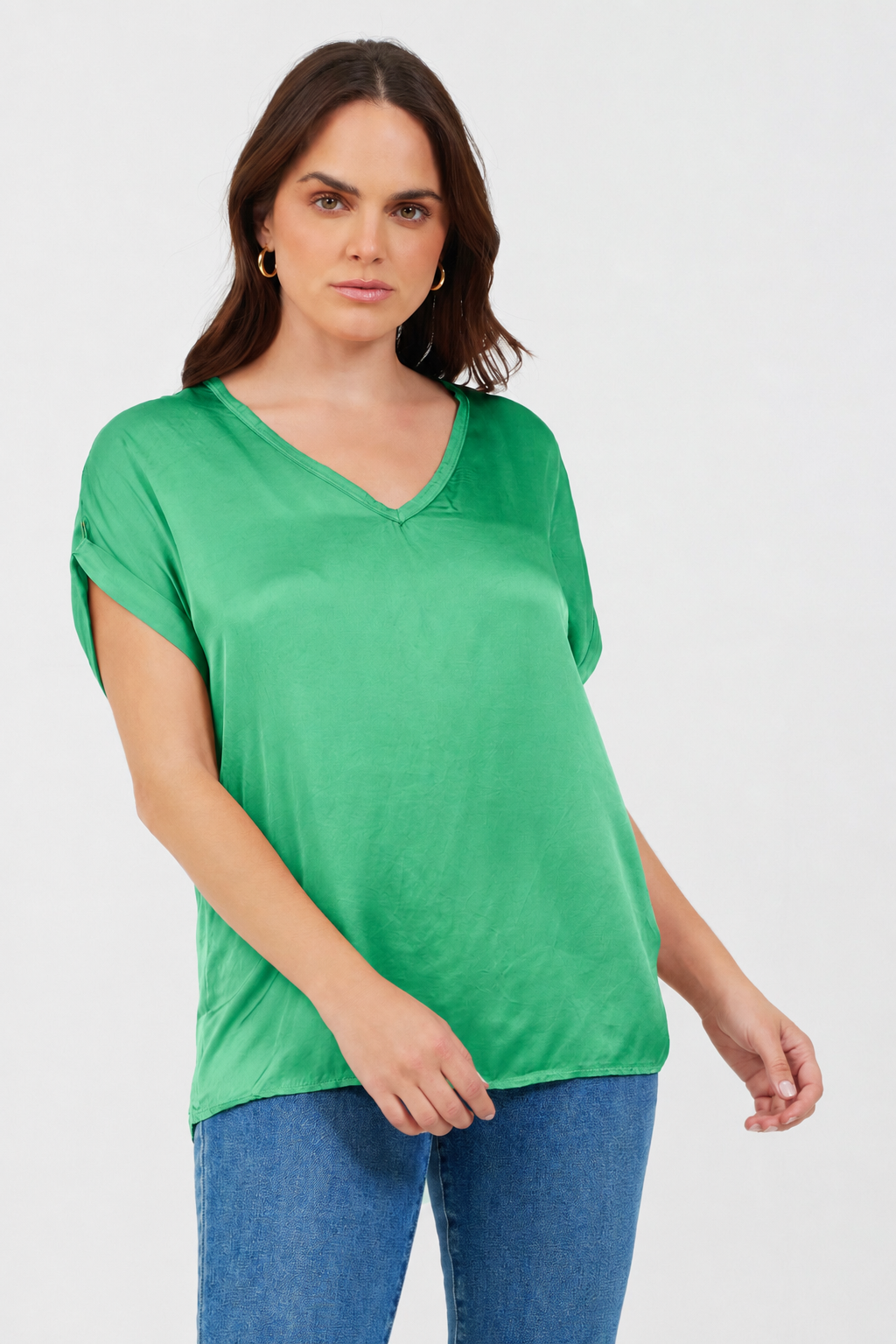 PORTO SATIN V NECK TEE - Suzy D London