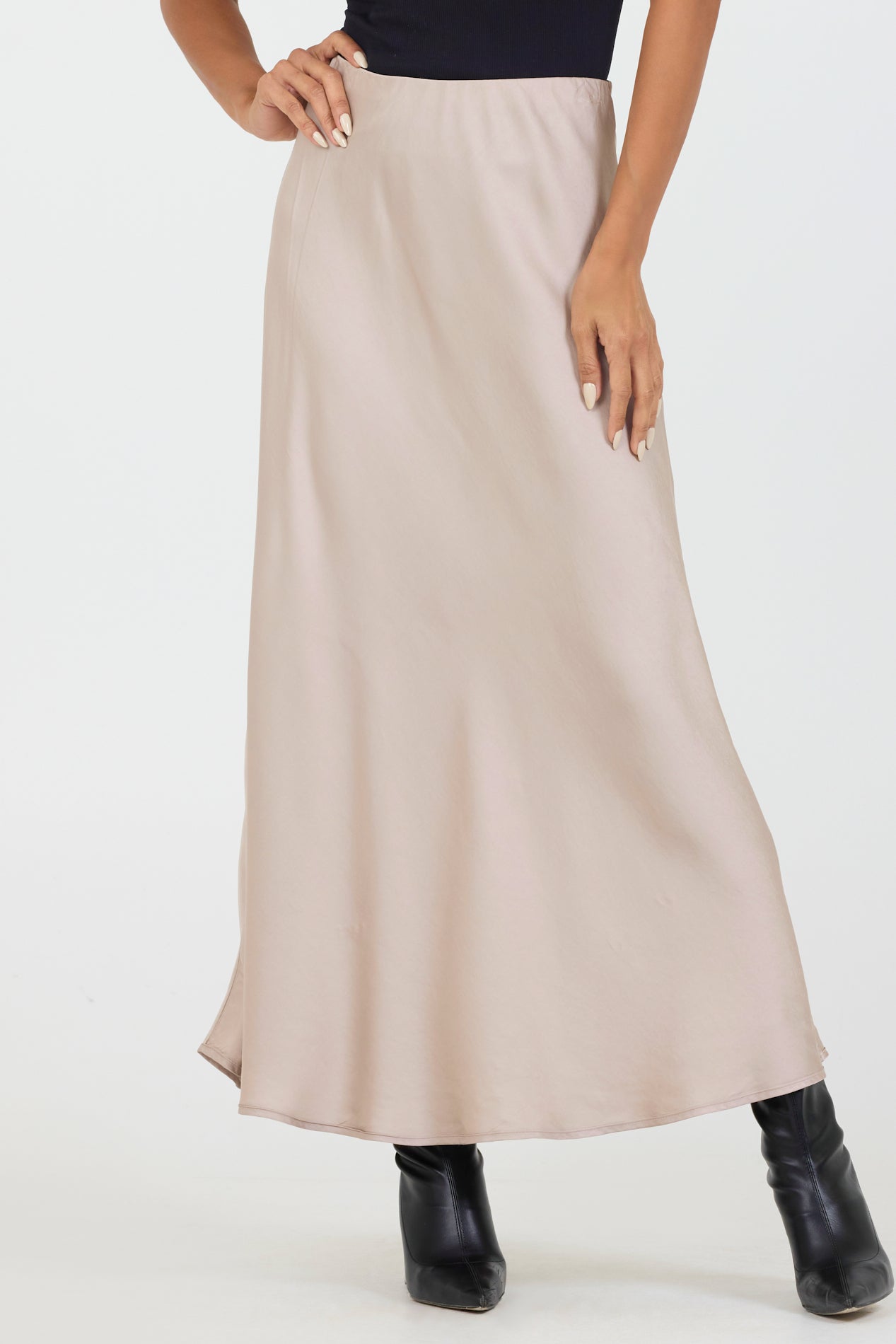 Rochella Satin Bias Cut Skirt – Suzy D London