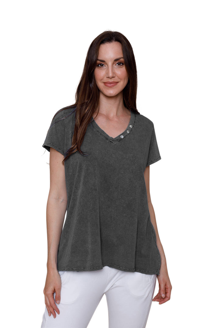 Longline Button T-Shirt - Suzy D London