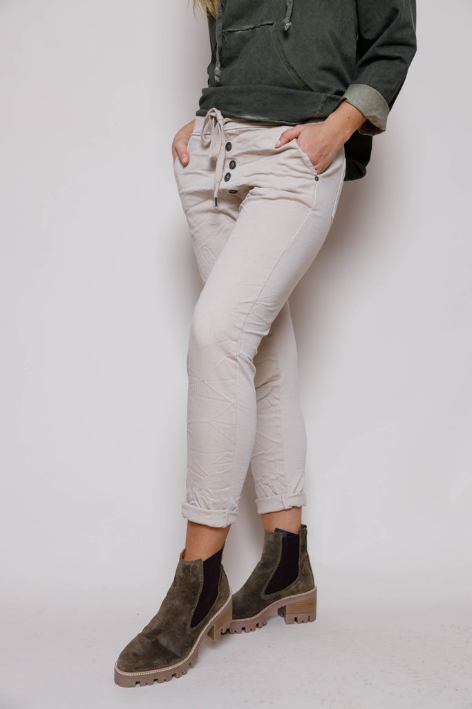 Suzy D Cream joggers with Button detail and pockets