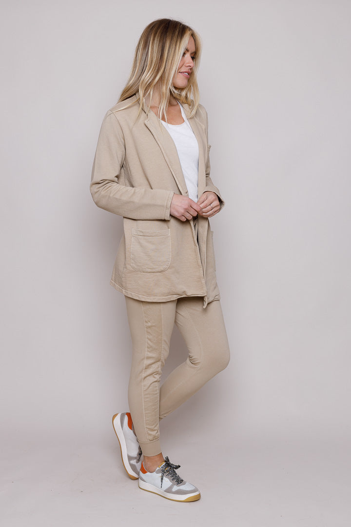 Suzy D Max Blazer Sand