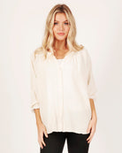 Suzy D Vesti Textured Peasant Blouse