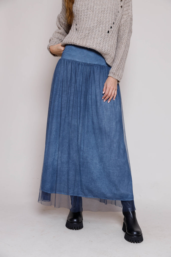 Maxi skirt in Tulle Suzy D london
