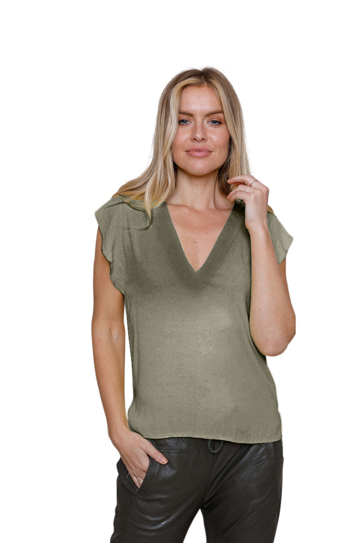 Wanda Frill Sleeve V Neck Top - Suzy D London