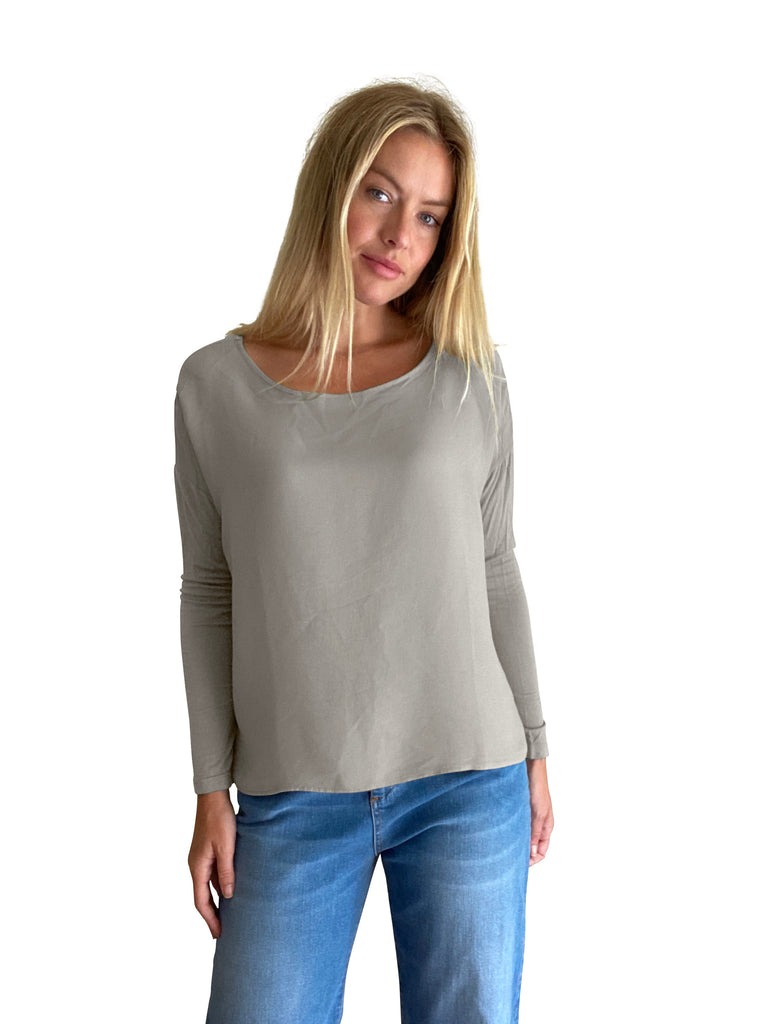 Wylda Viscose Top With Jersey Sleeves - Suzy D London